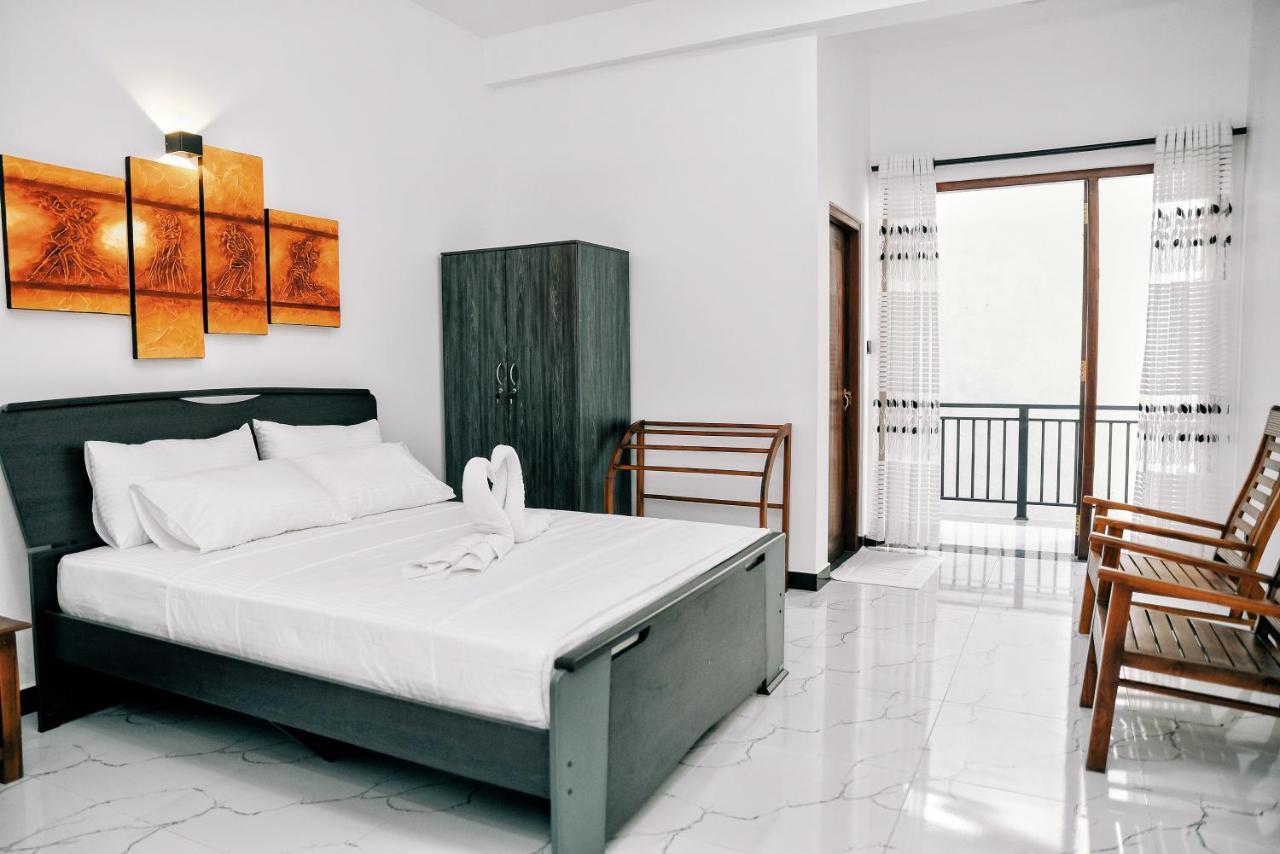 Aurum Boutique Hotel Negombo Exterior foto